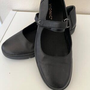 Vionic Mary Jane shoes